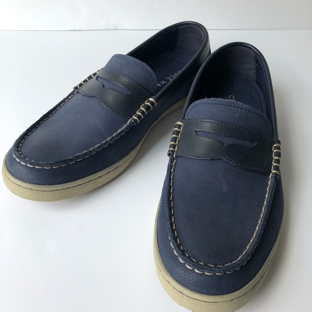 Brand New Cole Haan Casual Navy Loafers size 9.